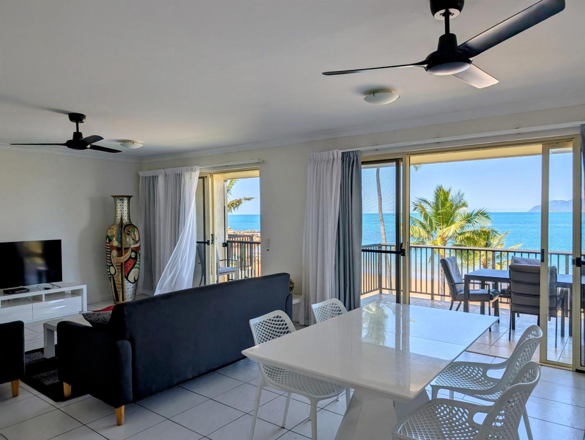 Rose Bay Resort Боуэн Экстерьер фото