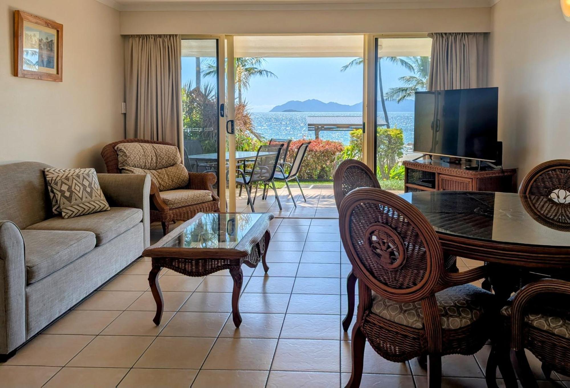 Rose Bay Resort Боуэн Экстерьер фото
