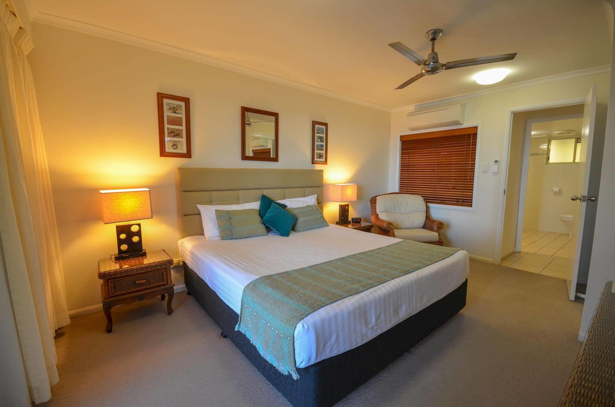 Rose Bay Resort Боуэн Экстерьер фото